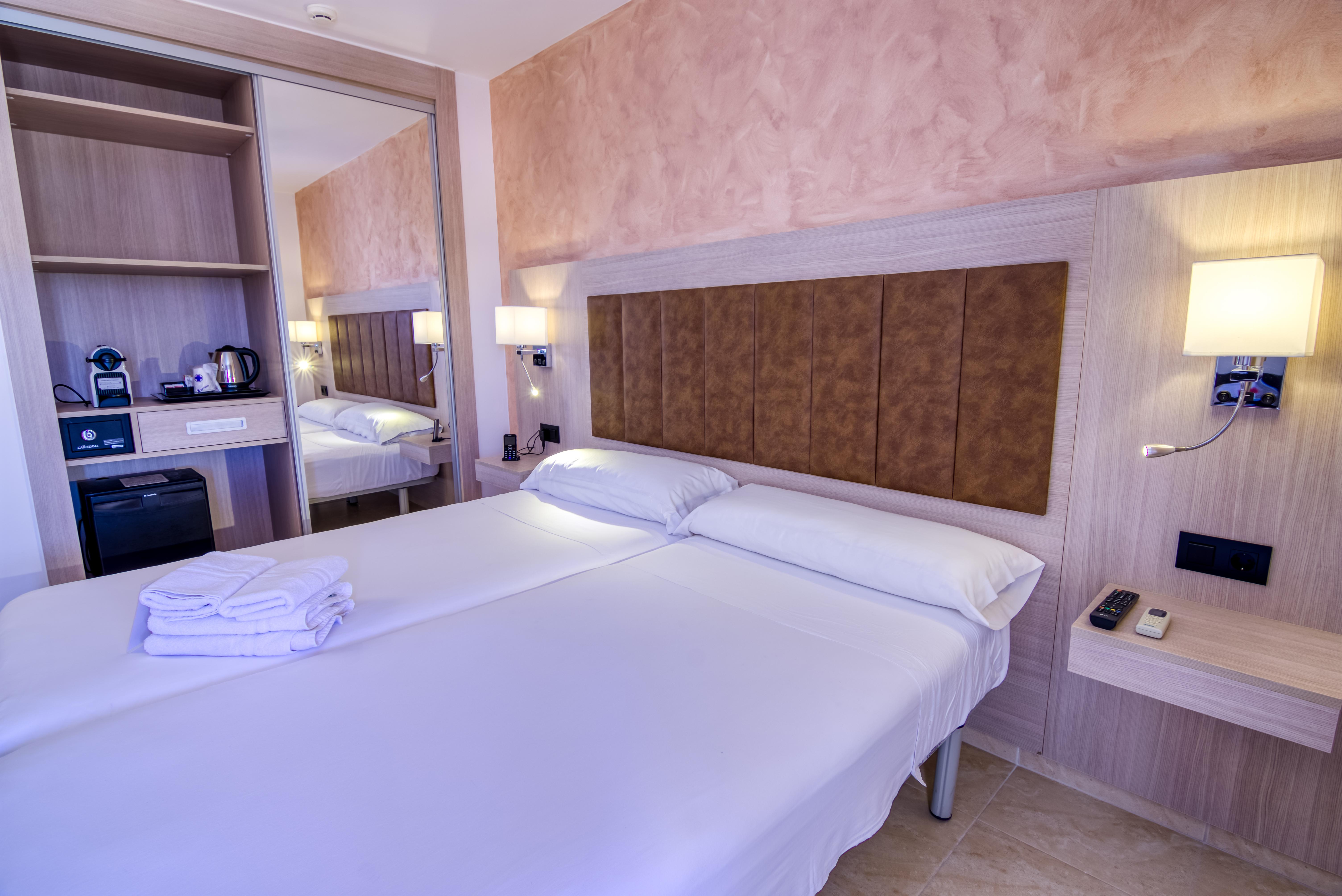 Hotel Sa Barrera - Adults Only Cala En Porter  Dış mekan fotoğraf