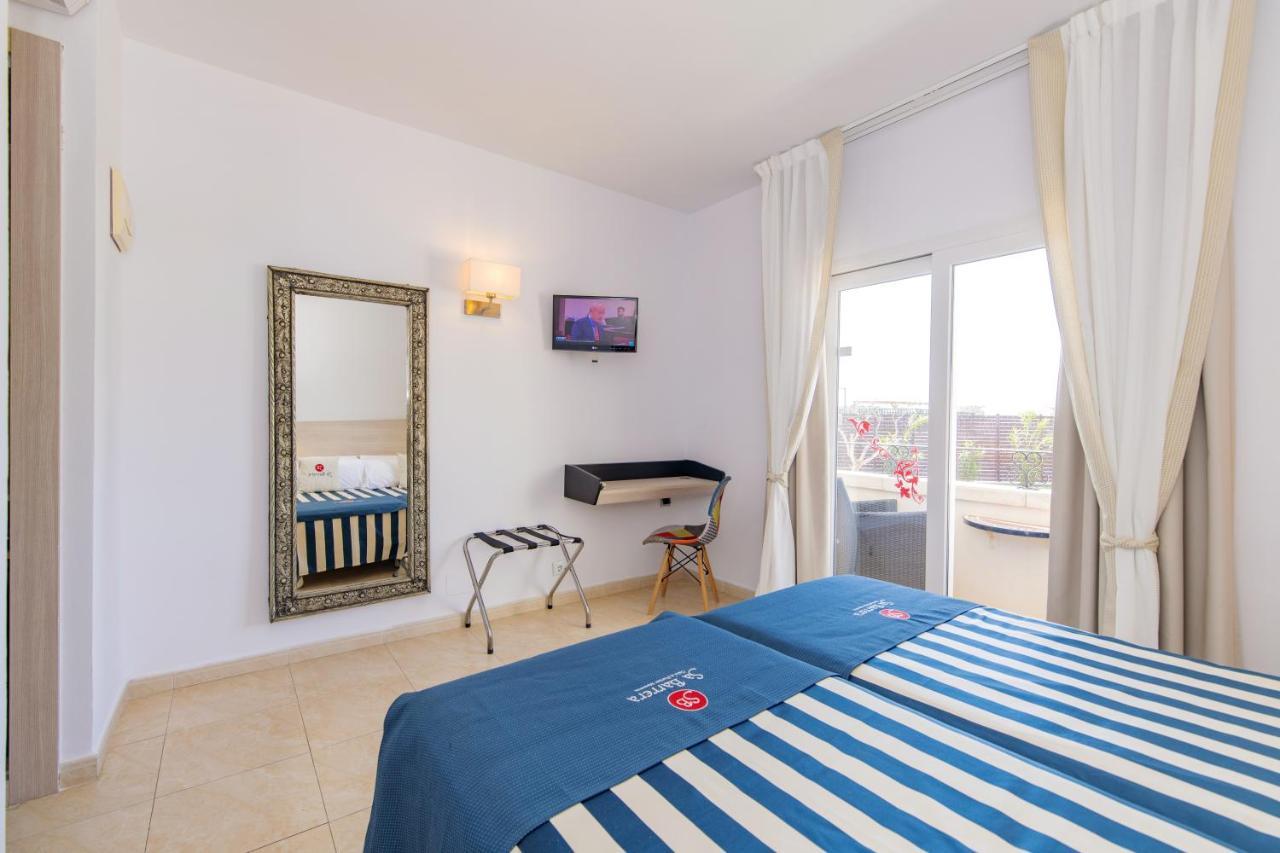 Hotel Sa Barrera - Adults Only Cala En Porter  Dış mekan fotoğraf